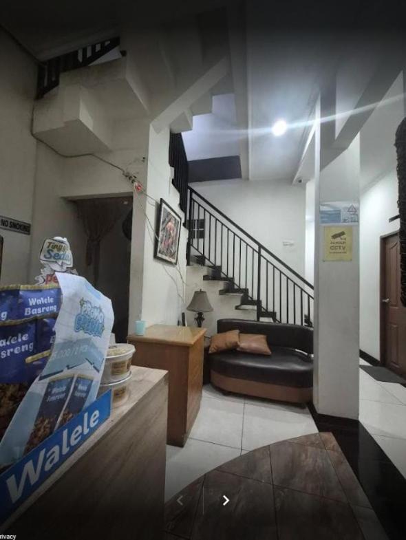 Bantal Guling Pasar Baru Hotel Bandung Exterior photo